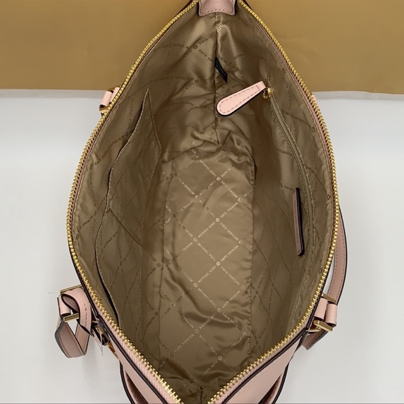 MICHAEL KORS CHARLOTTE LARGE TOP ZIP POWDER BLUSH - Picture 7 of 16